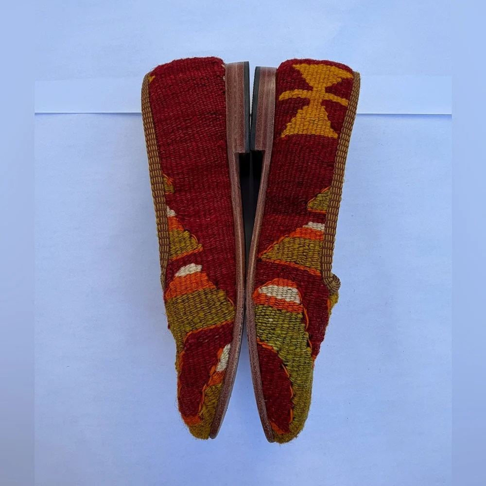 Res Ipsa Kilim Slippers – Handmade Woven Wool & Leather – Size 10 – Unique Pair - Picture 4 of 11